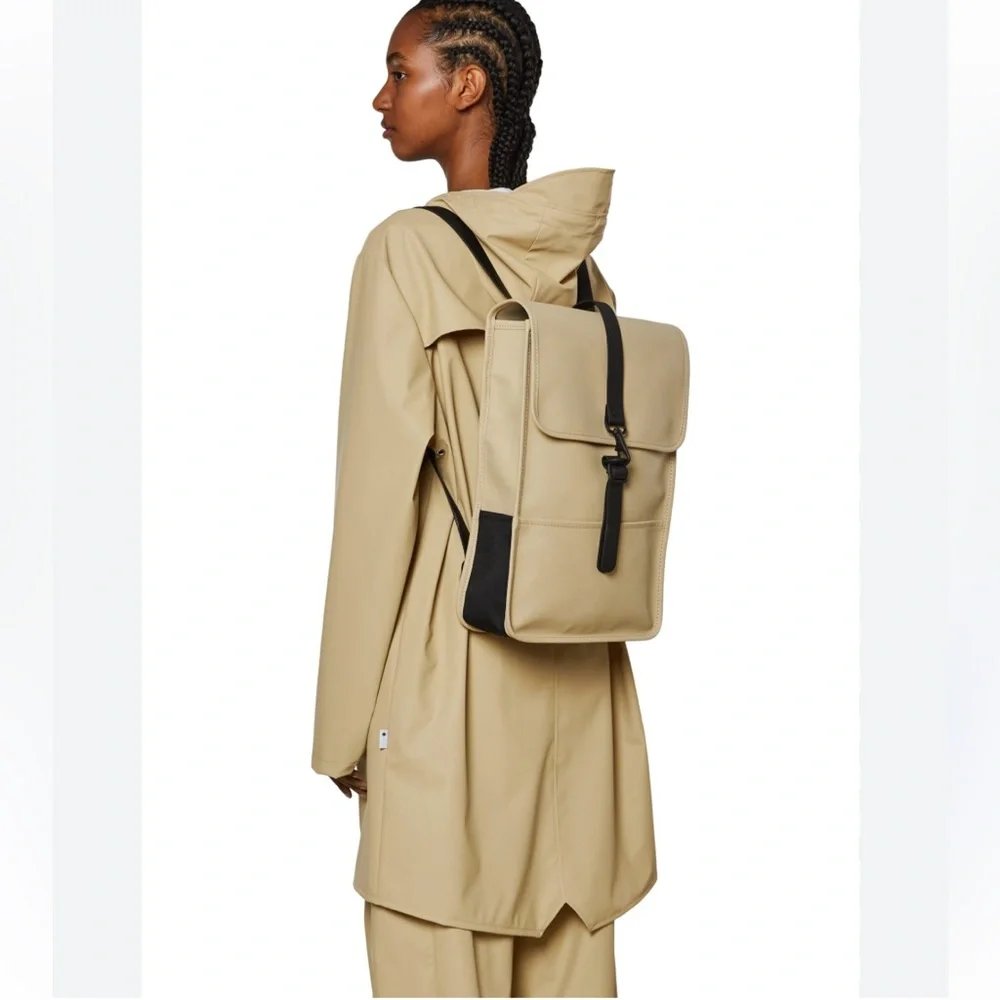 NWT Rains Backpack Mini -Sand - Picture 2 of 10